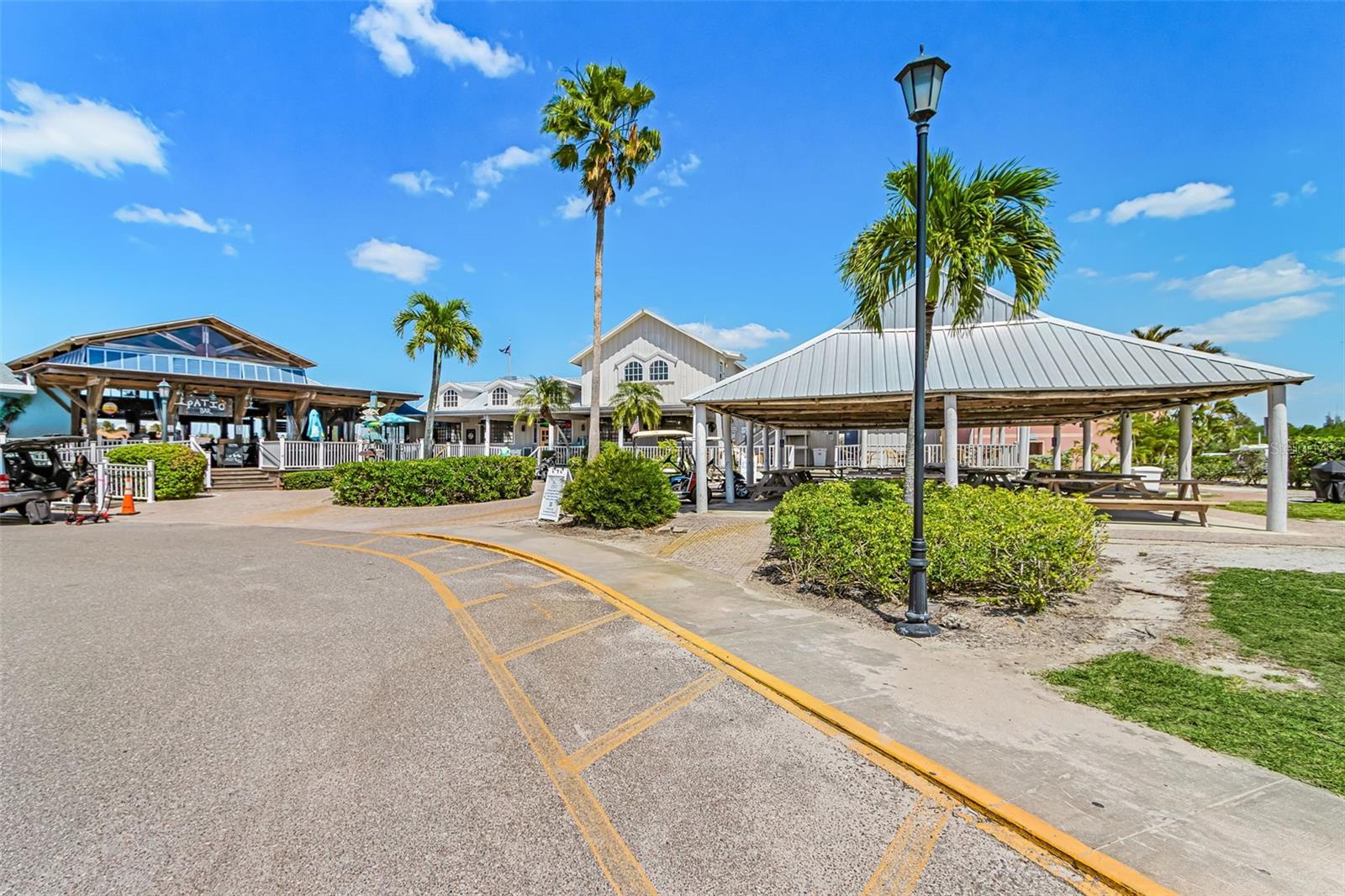 Image 33 of 37 For 3312 Sunset Key Cir Circle B