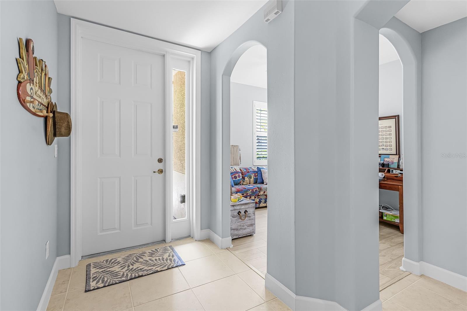 Image 5 of 37 For 3312 Sunset Key Cir Circle B