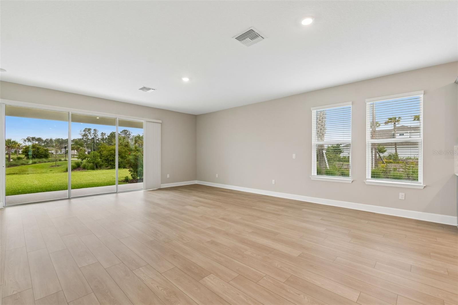 Image 13 of 50 For 2181 Longliner Loop