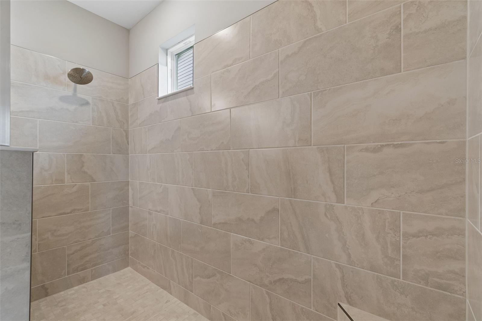 Image 17 of 50 For 2181 Longliner Loop