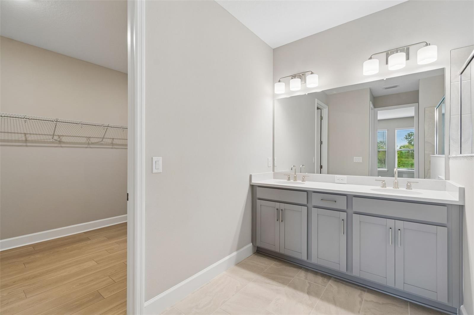 Image 19 of 50 For 2181 Longliner Loop