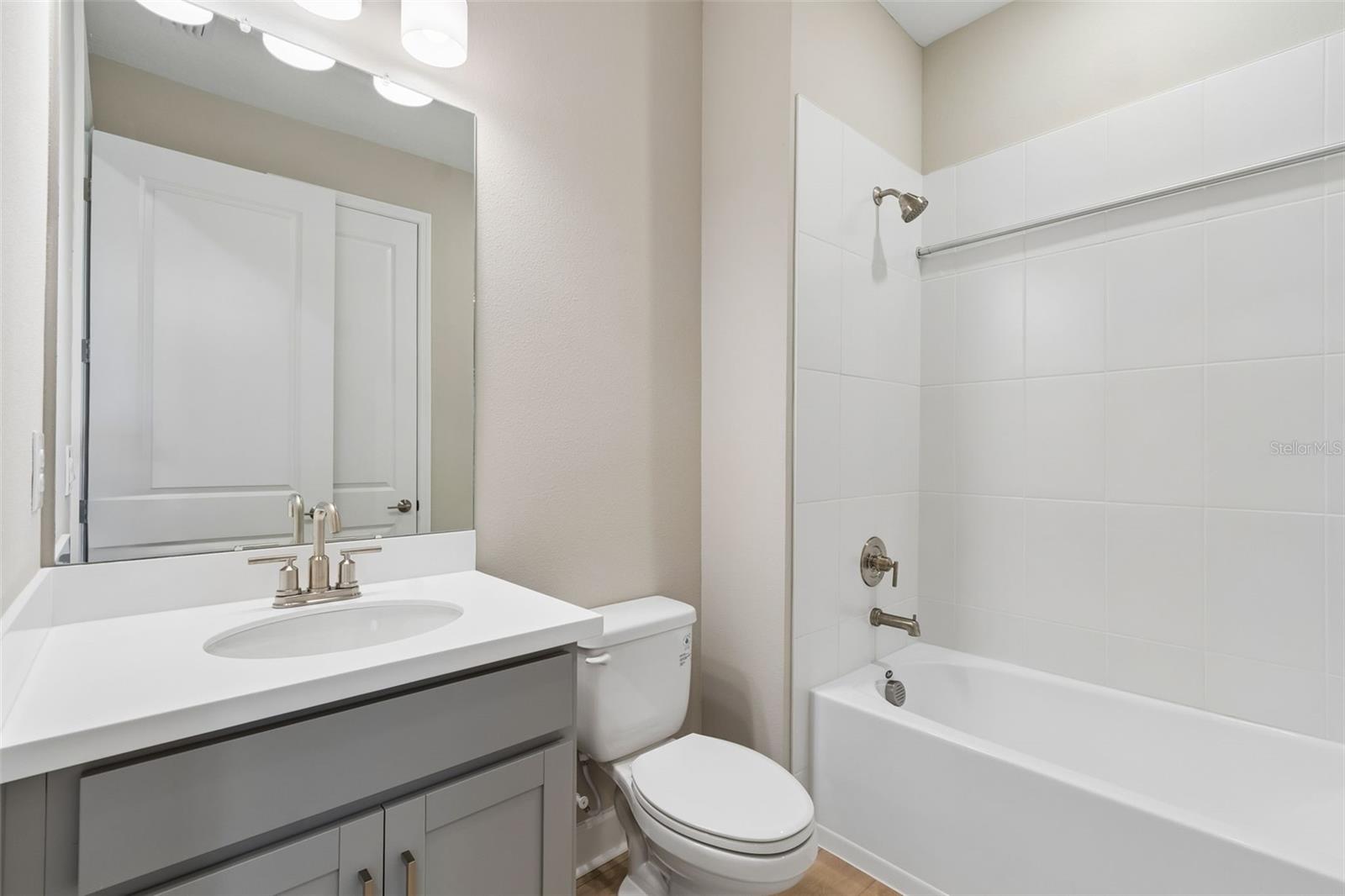 Image 24 of 50 For 2181 Longliner Loop