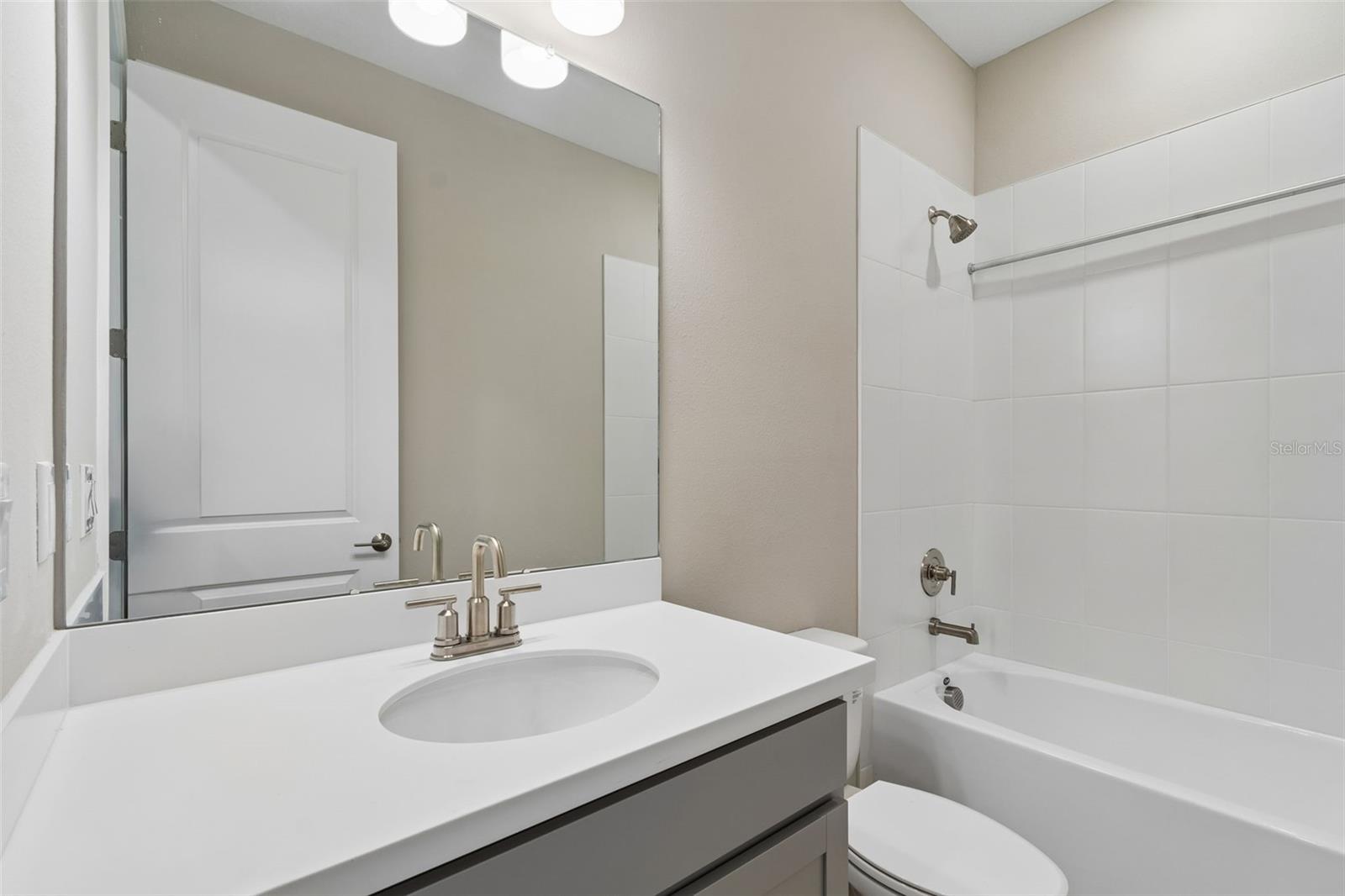 Image 25 of 50 For 2181 Longliner Loop