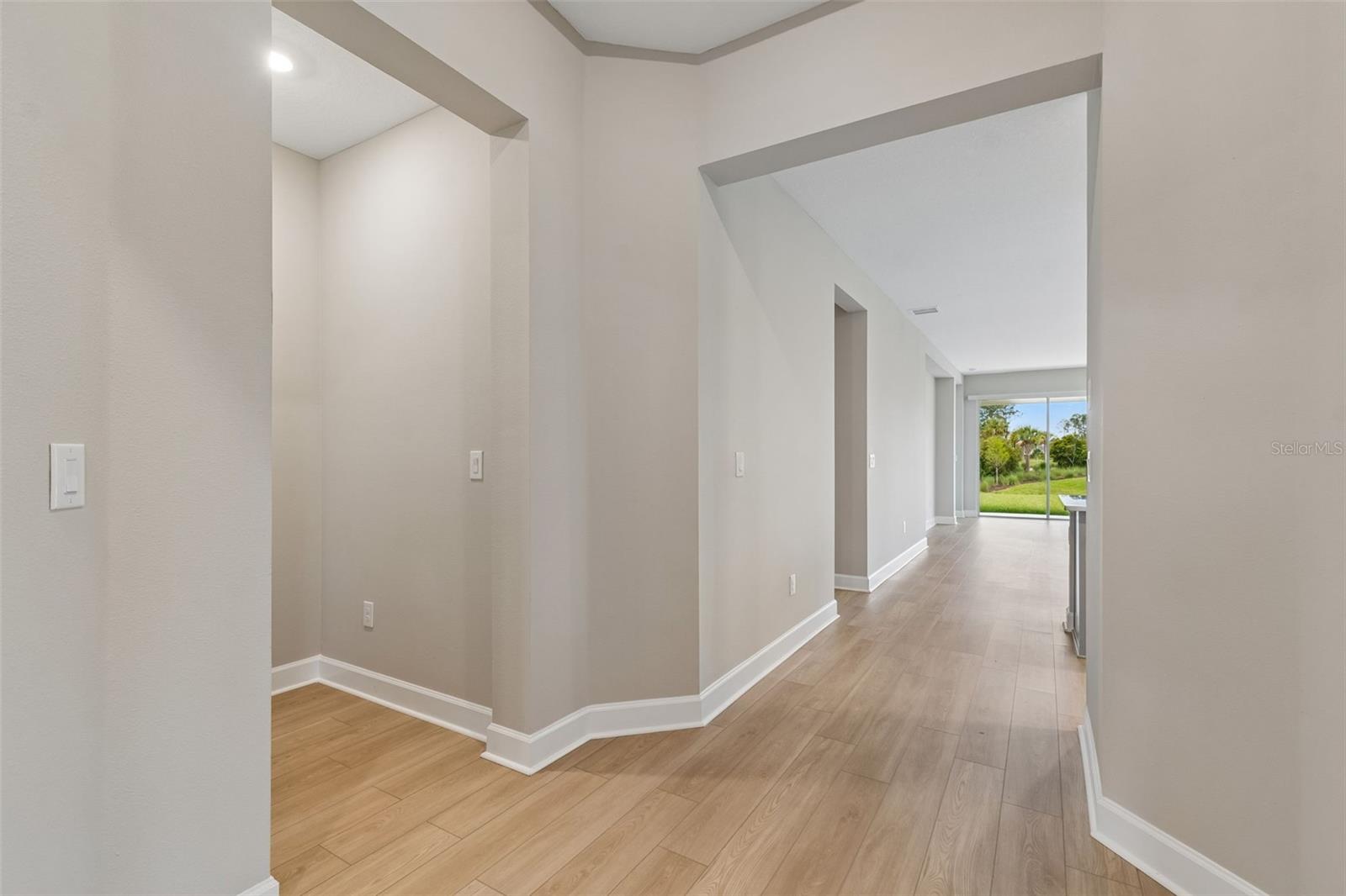 Image 29 of 50 For 2181 Longliner Loop