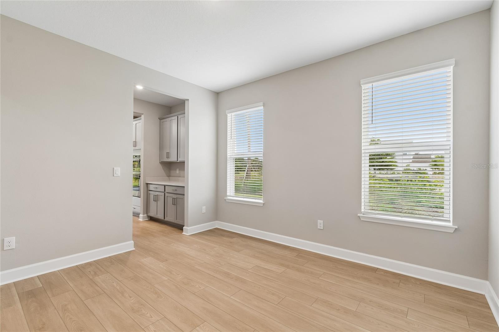 Image 33 of 50 For 2181 Longliner Loop