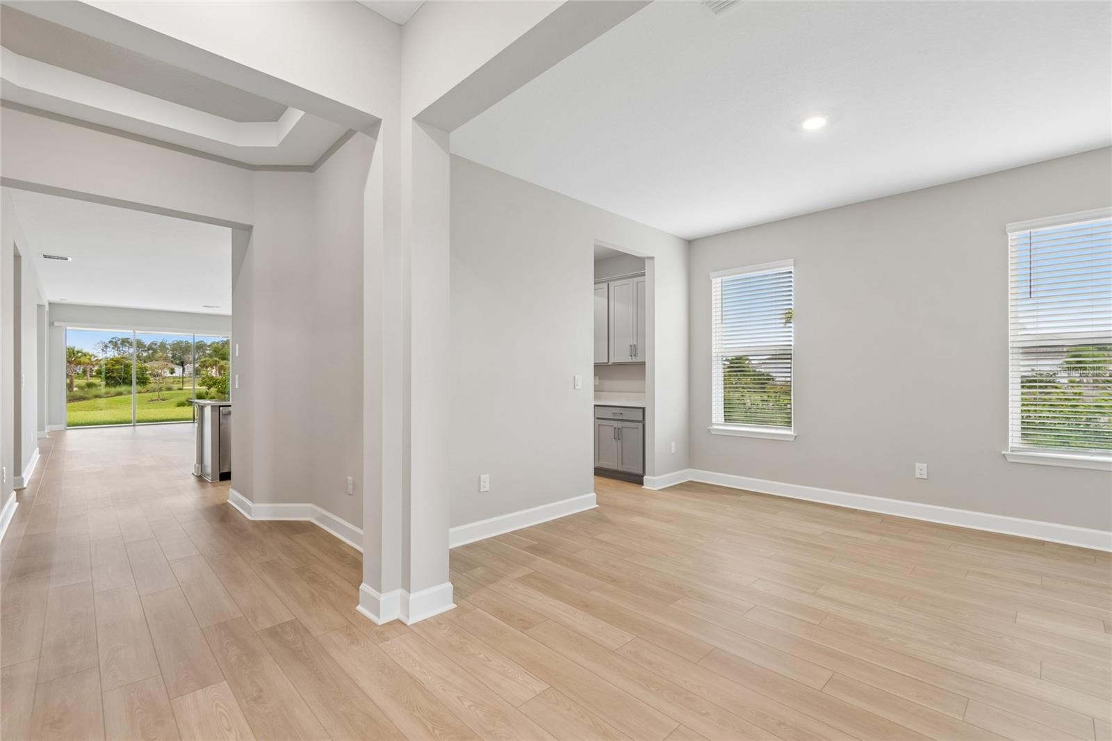 Image 34 of 50 For 2181 Longliner Loop