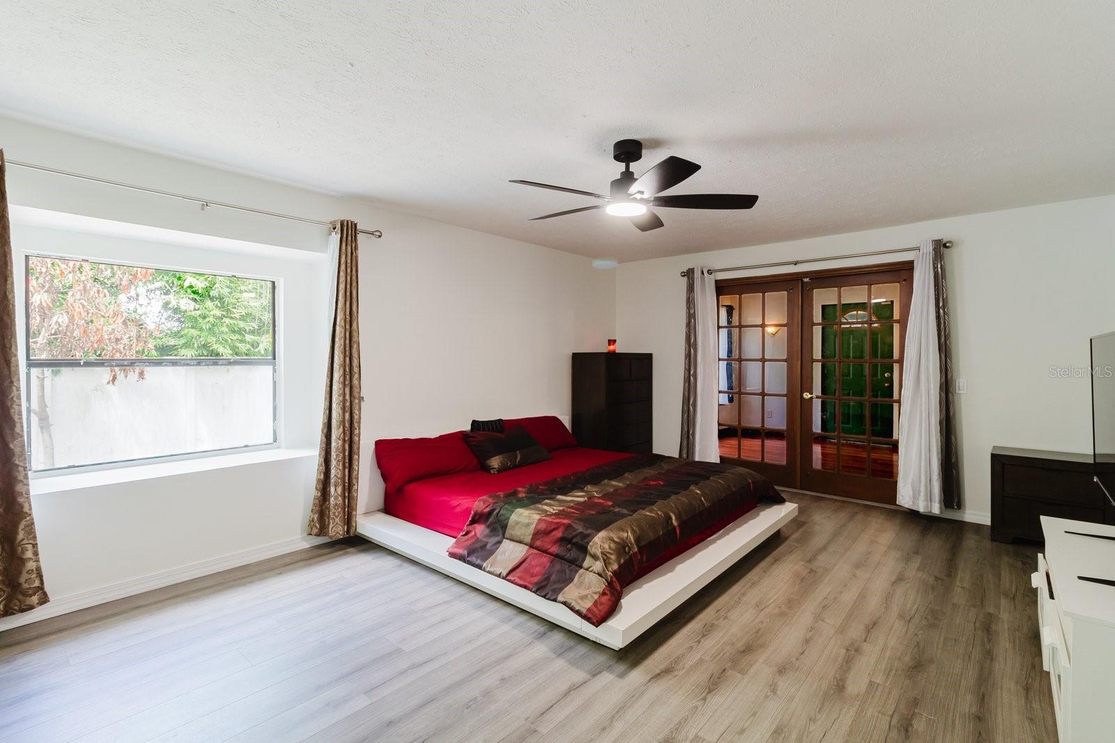 Image 17 of 46 For 5402 Swallow Drive