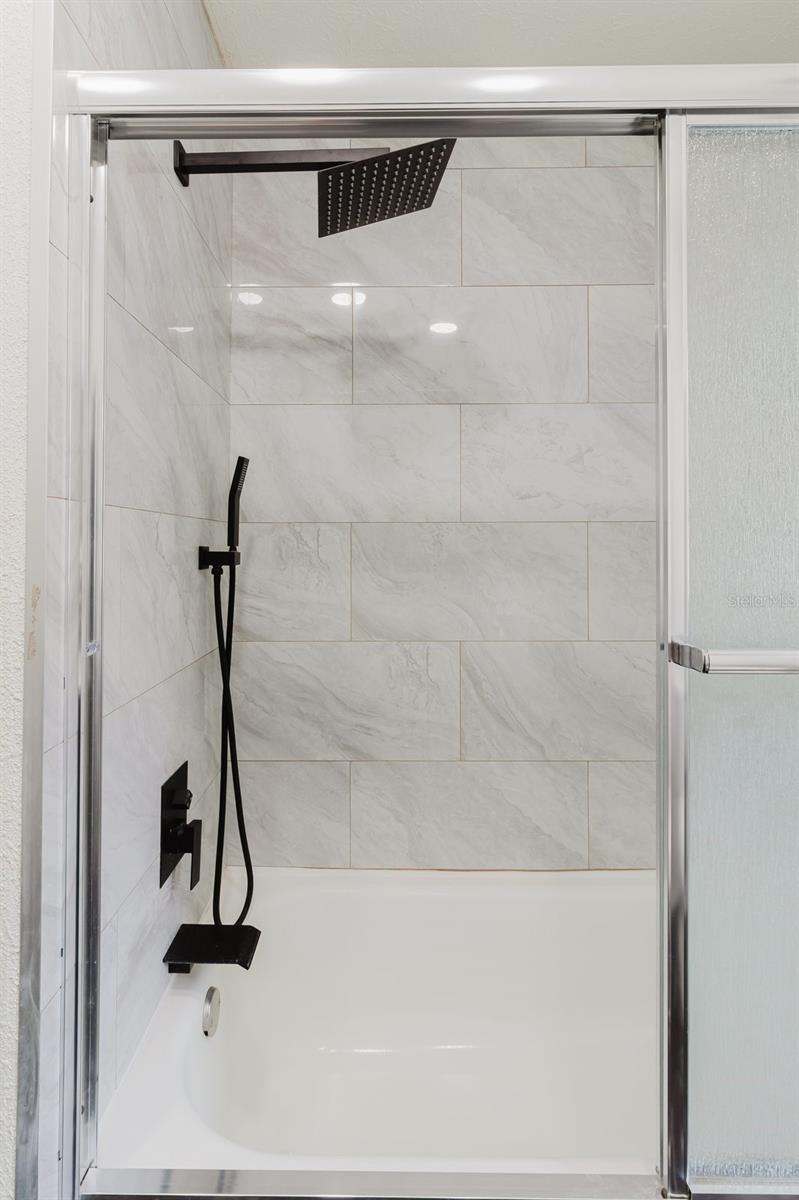 Image 28 of 46 For 5402 Swallow Drive