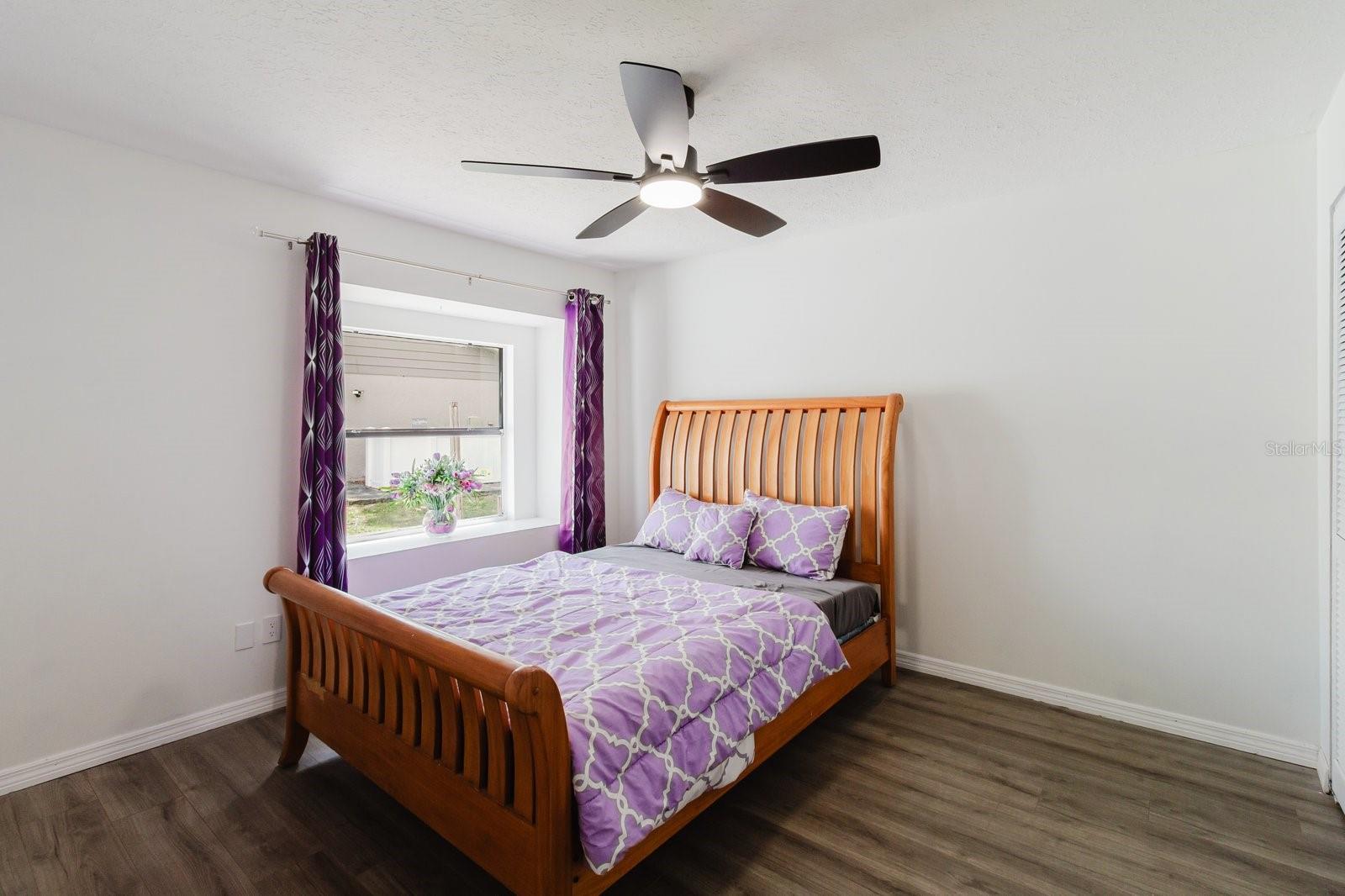 Image 29 of 46 For 5402 Swallow Drive