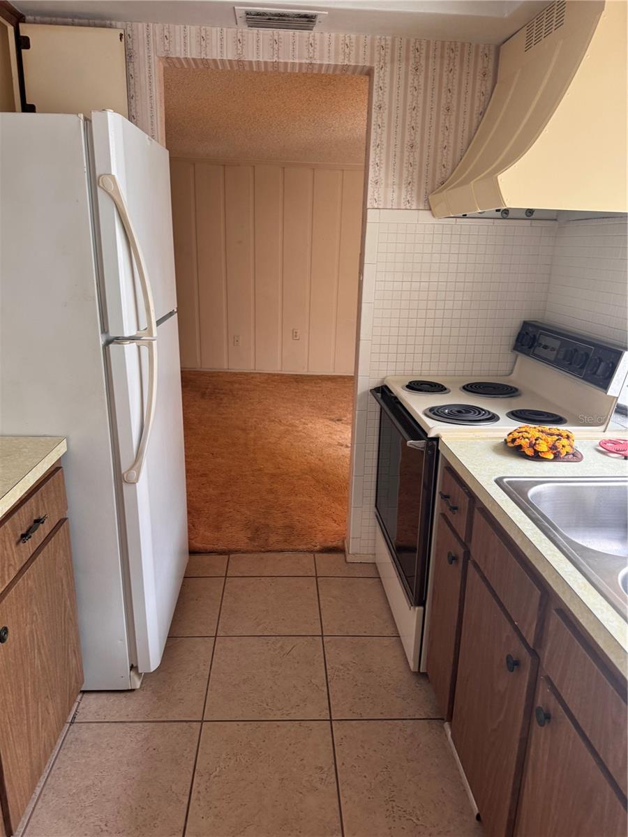 Image 13 of 28 For 7831 Bridle Path Row