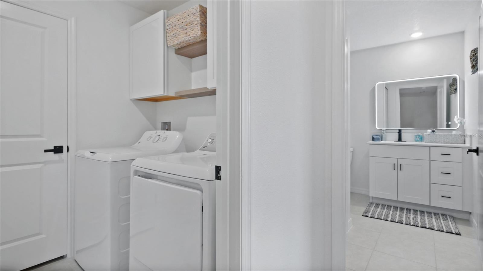 Image 35 of 38 For 10321 Honey Hammock Way