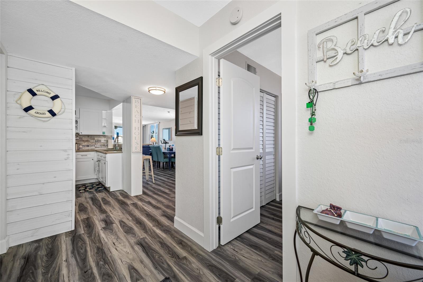 Image 27 of 42 For 5701 Bahia Del Mar Circle 408