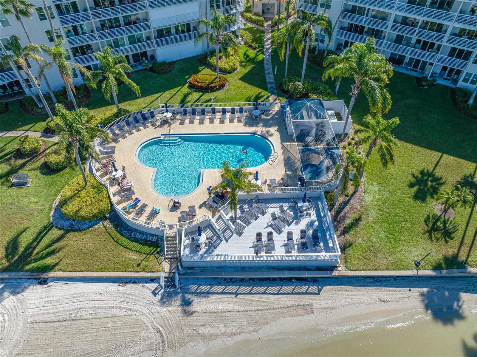 Image 36 of 42 For 5701 Bahia Del Mar Circle 408