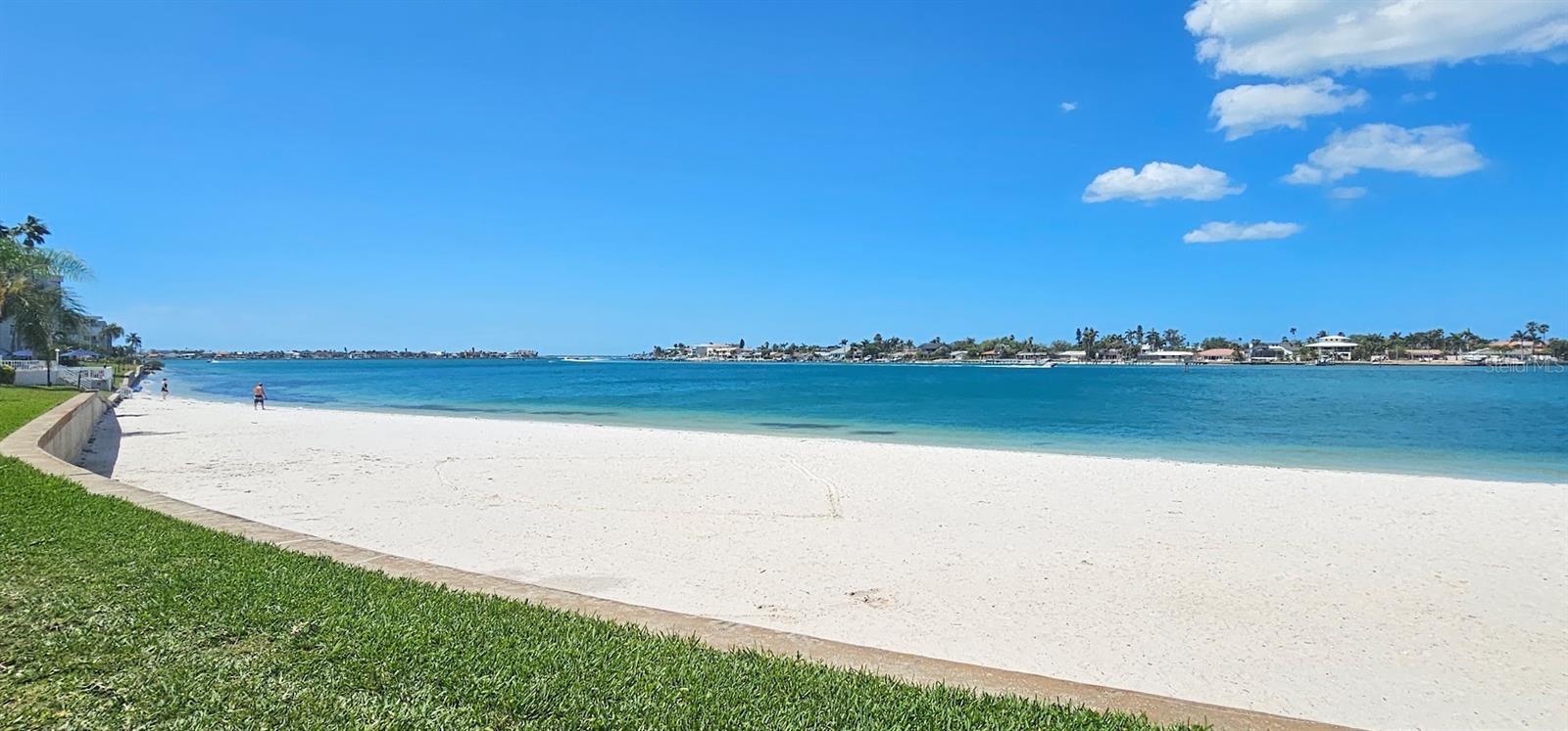 Image 39 of 42 For 5701 Bahia Del Mar Circle 408