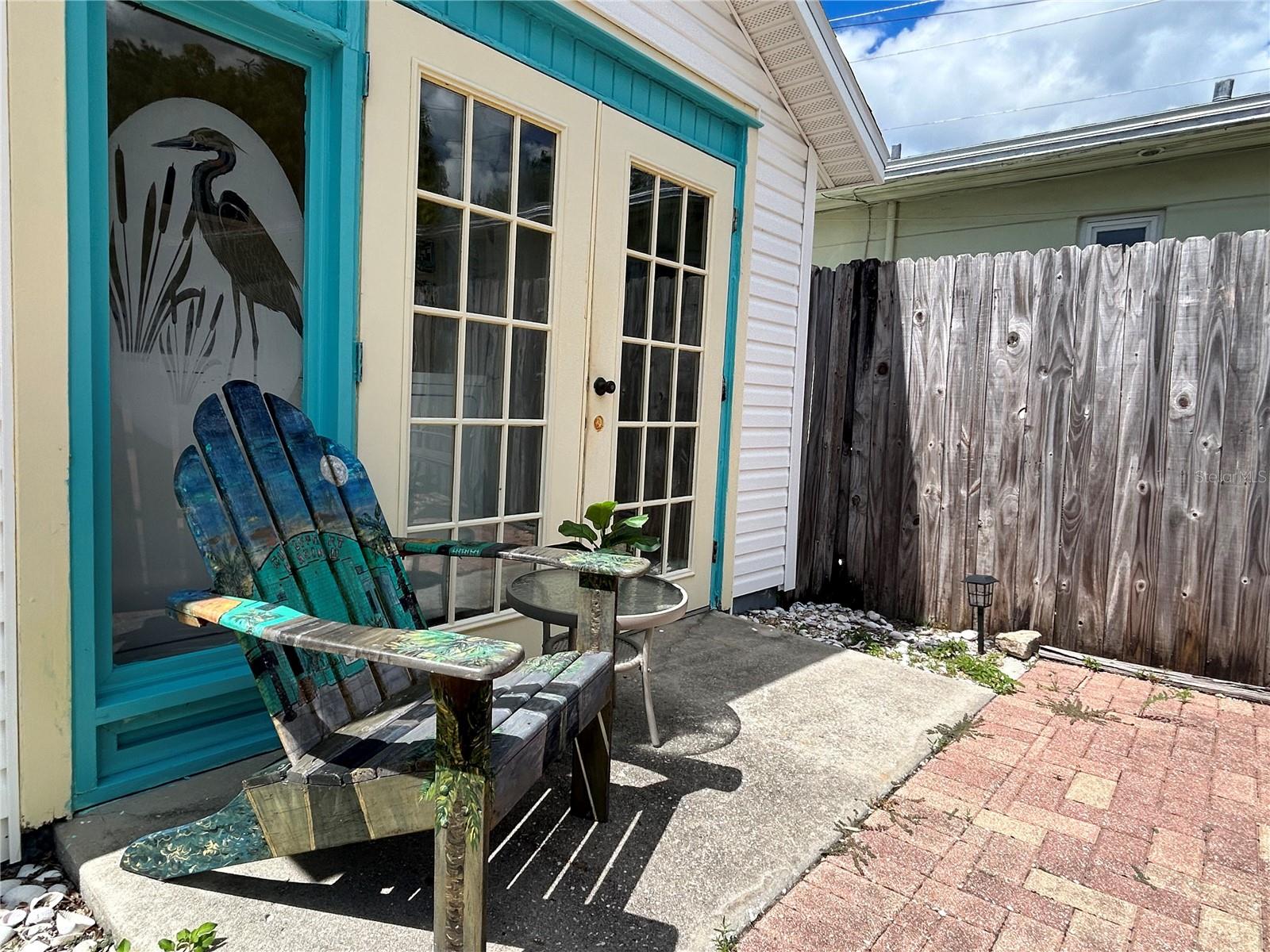 Image 16 of 21 For 2907 Clinton Street S