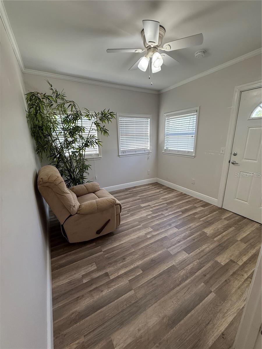 Image 35 of 38 For 1200 Abbey Crescent Lane