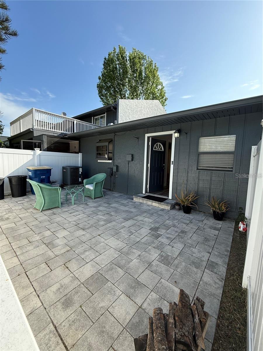 Image 36 of 38 For 1200 Abbey Crescent Lane