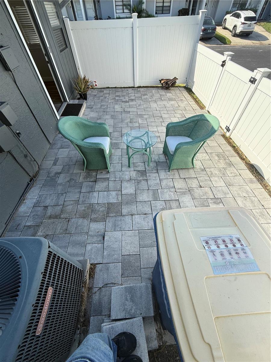 Image 37 of 38 For 1200 Abbey Crescent Lane