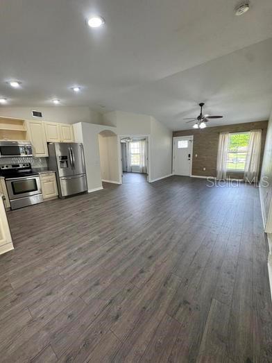 Image 3 of 43 For 40751 4th Avenue