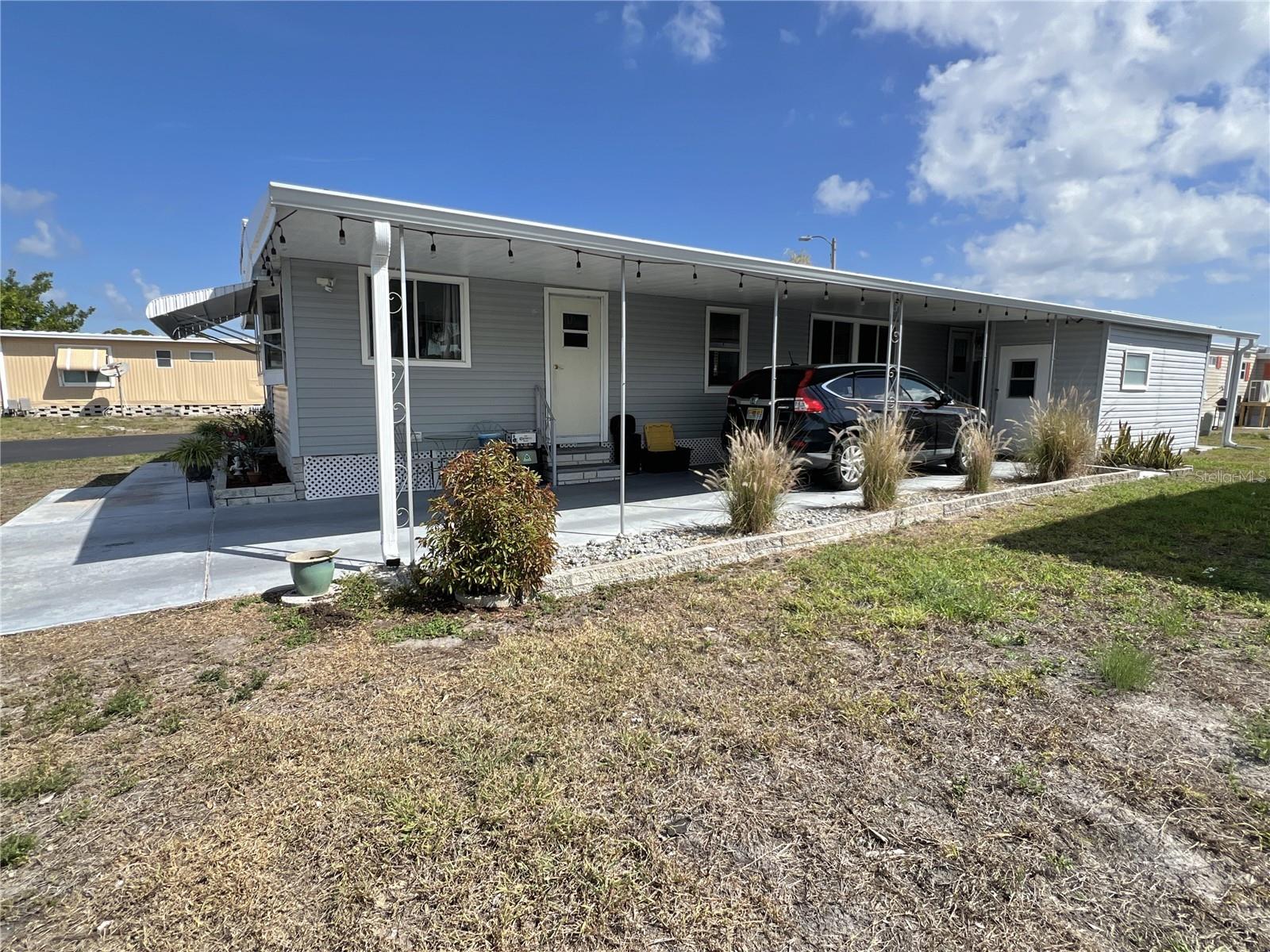 Details for 7181 Mount Hawthorne Road Ne 590, ST PETERSBURG, FL 33702