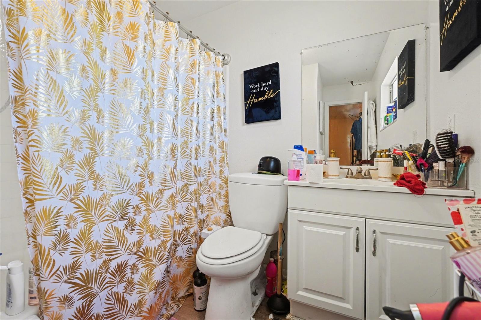 Image 11 of 15 For 310 Ogden Street