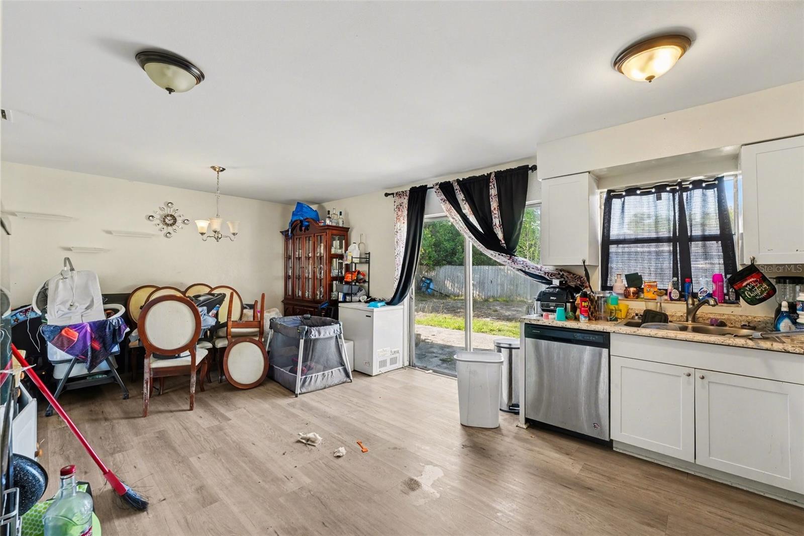 Image 9 of 15 For 310 Ogden Street