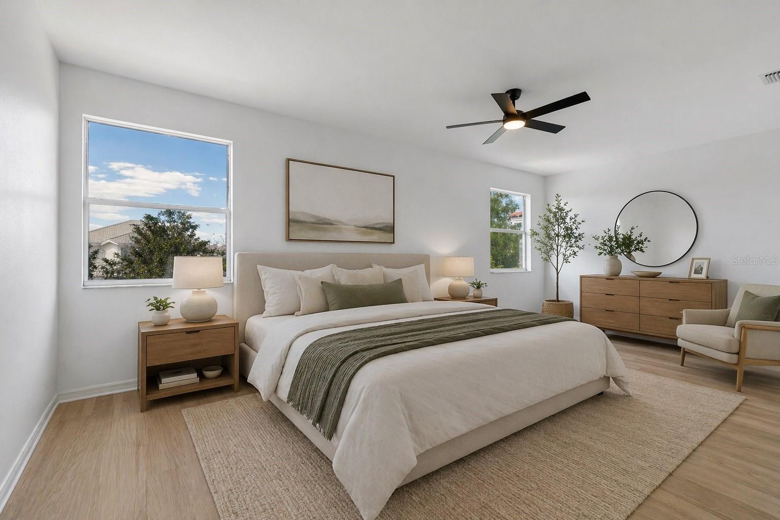 Listing photo id 21 for 2300 Hannah Way S