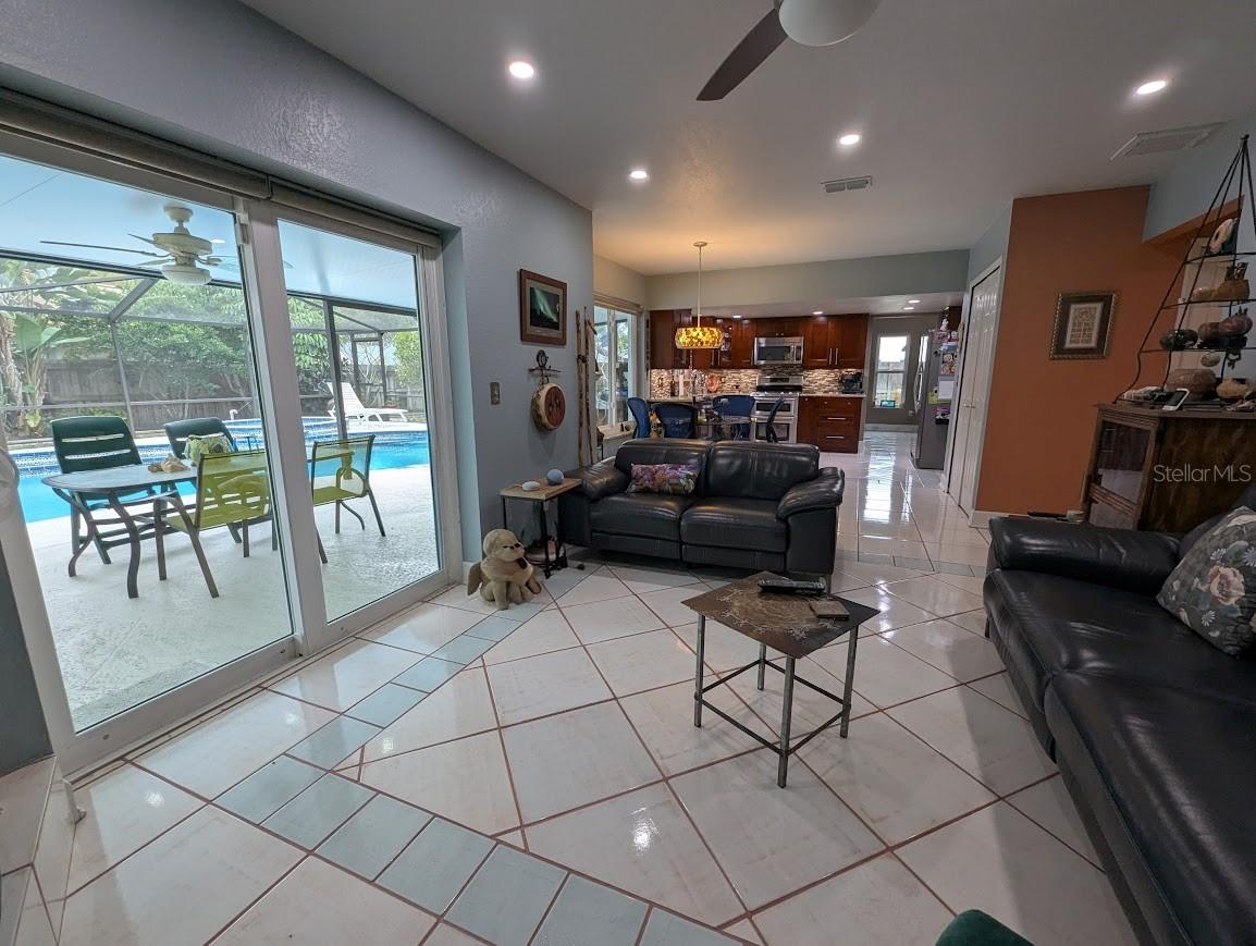 Image 21 of 62 For 12258 92nd Street