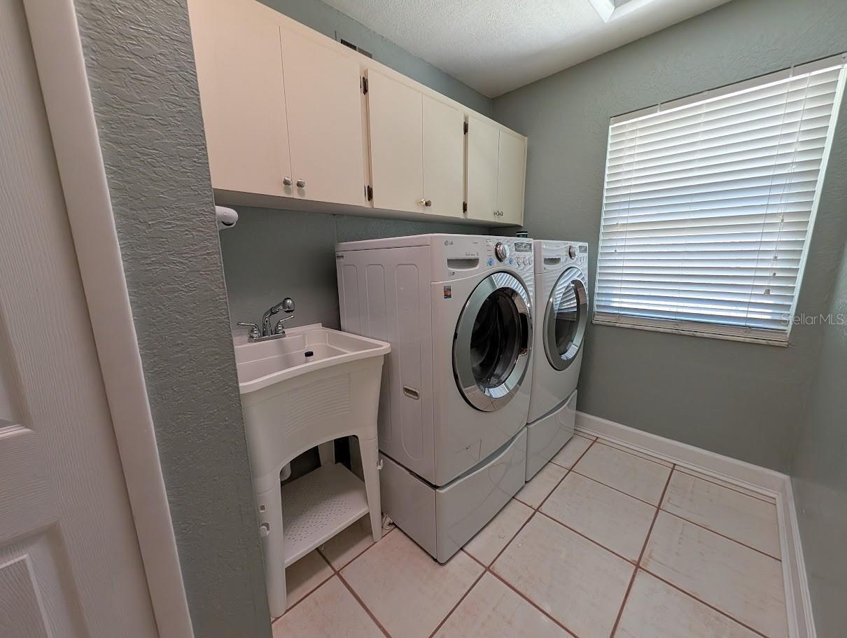 Image 25 of 62 For 12258 92nd Street