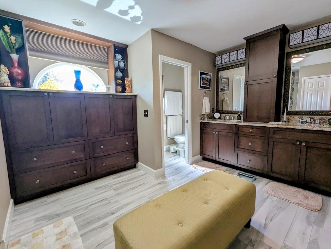 Image 43 of 62 For 12258 92nd Street