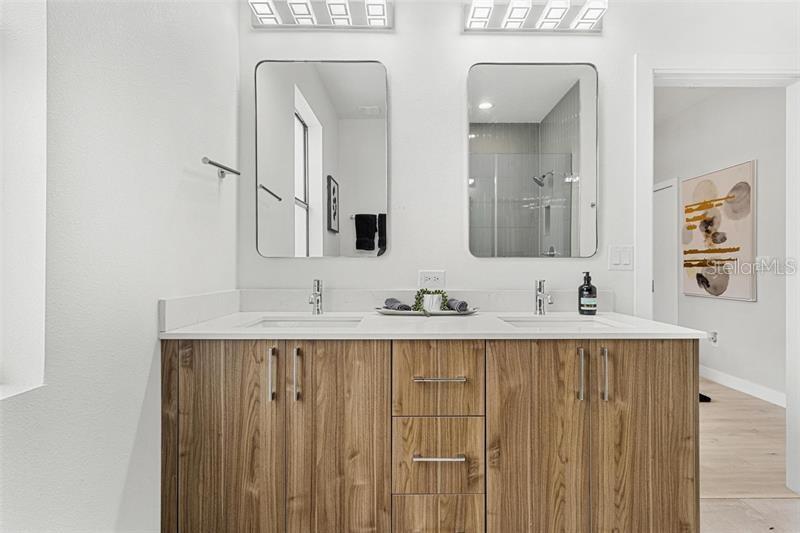 Image 18 of 30 For 7553 Gesualdo Court