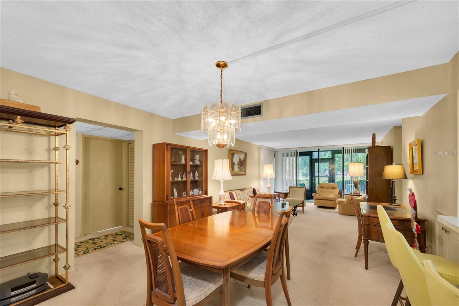 Image 18 of 46 For 12300 Vonn Road 4101