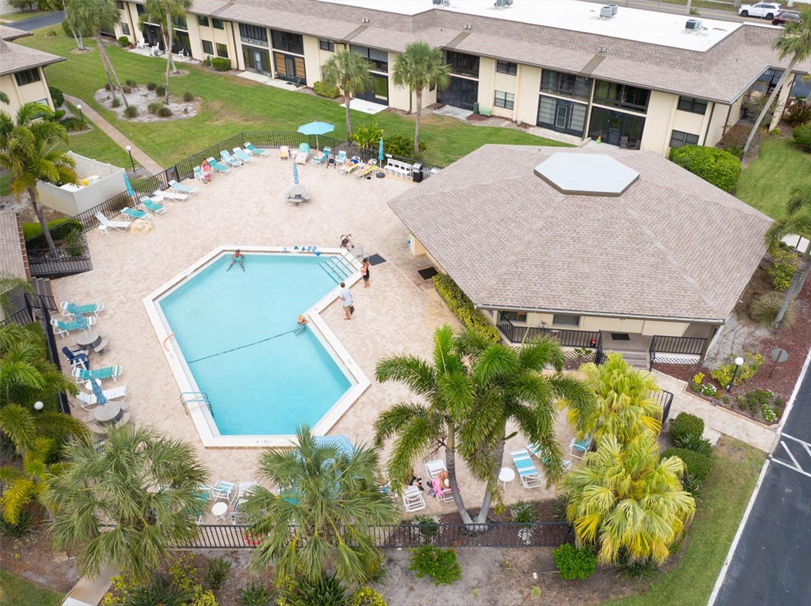 Image 35 of 46 For 12300 Vonn Road 4101