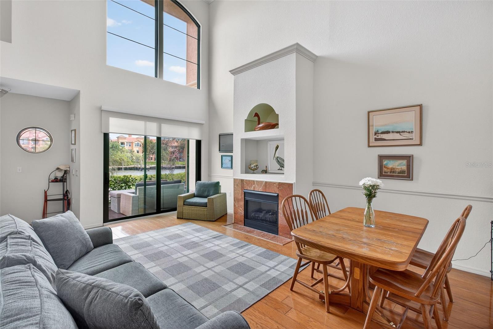 Image 4 of 32 For 2746 Via Tivoli  116a