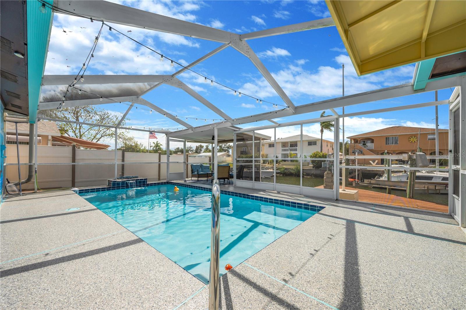 Image 23 of 65 For 7604 Hatteras Drive