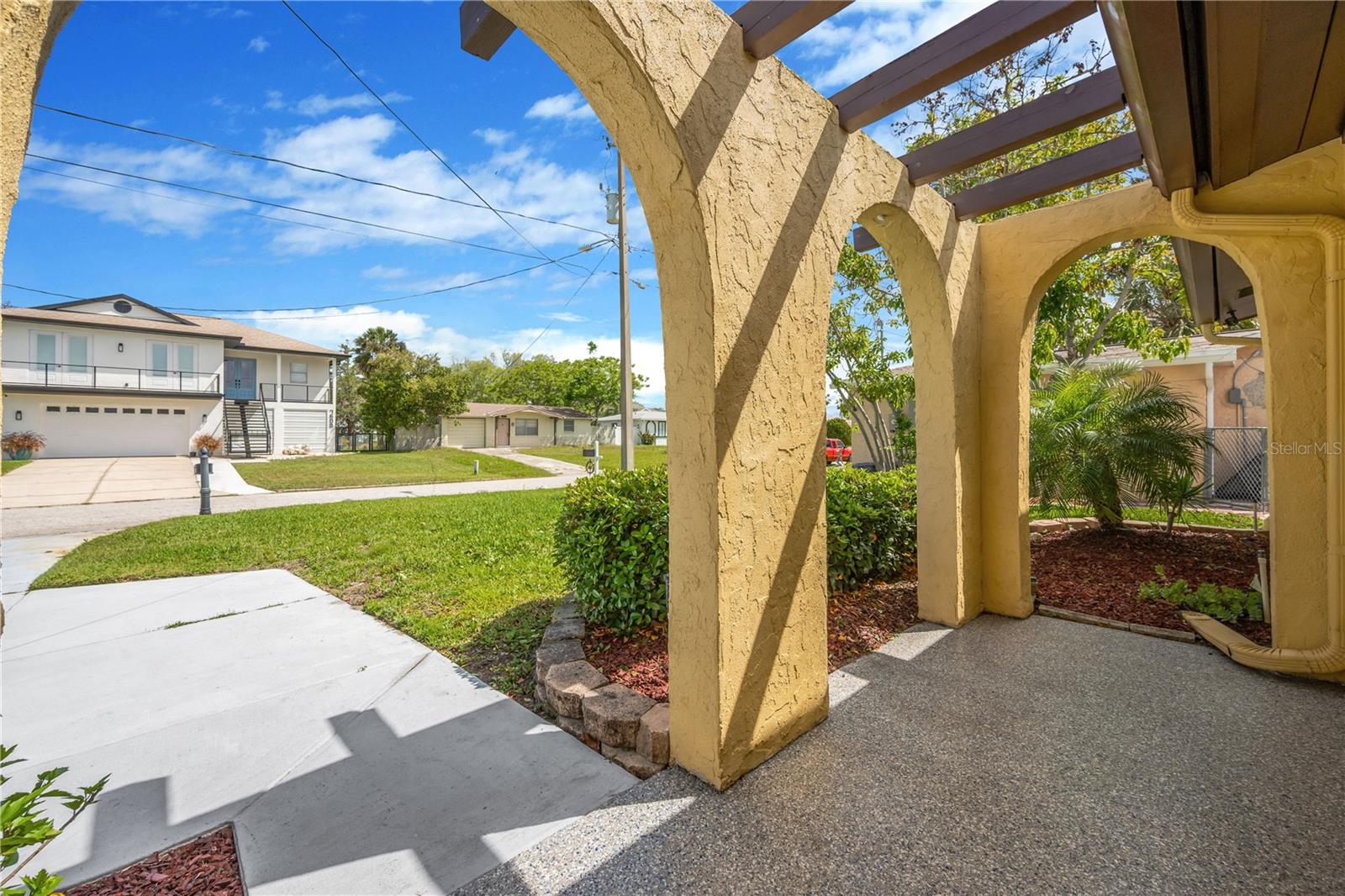 Image 29 of 65 For 7604 Hatteras Drive