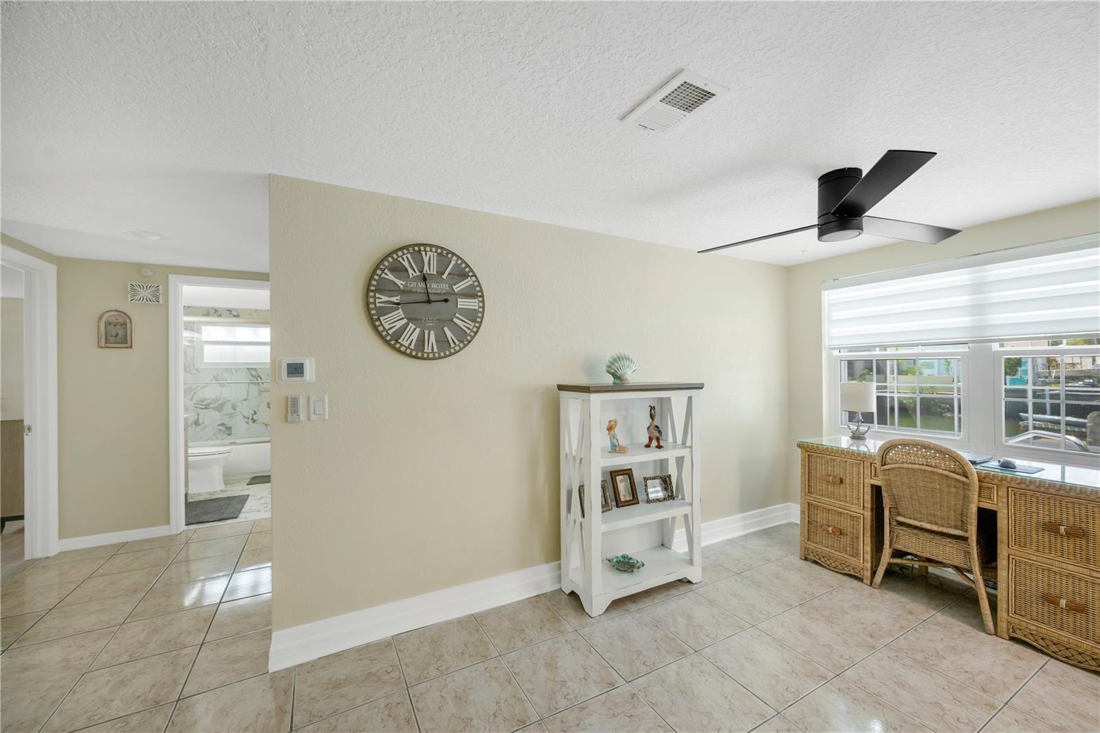 Image 34 of 65 For 7604 Hatteras Drive