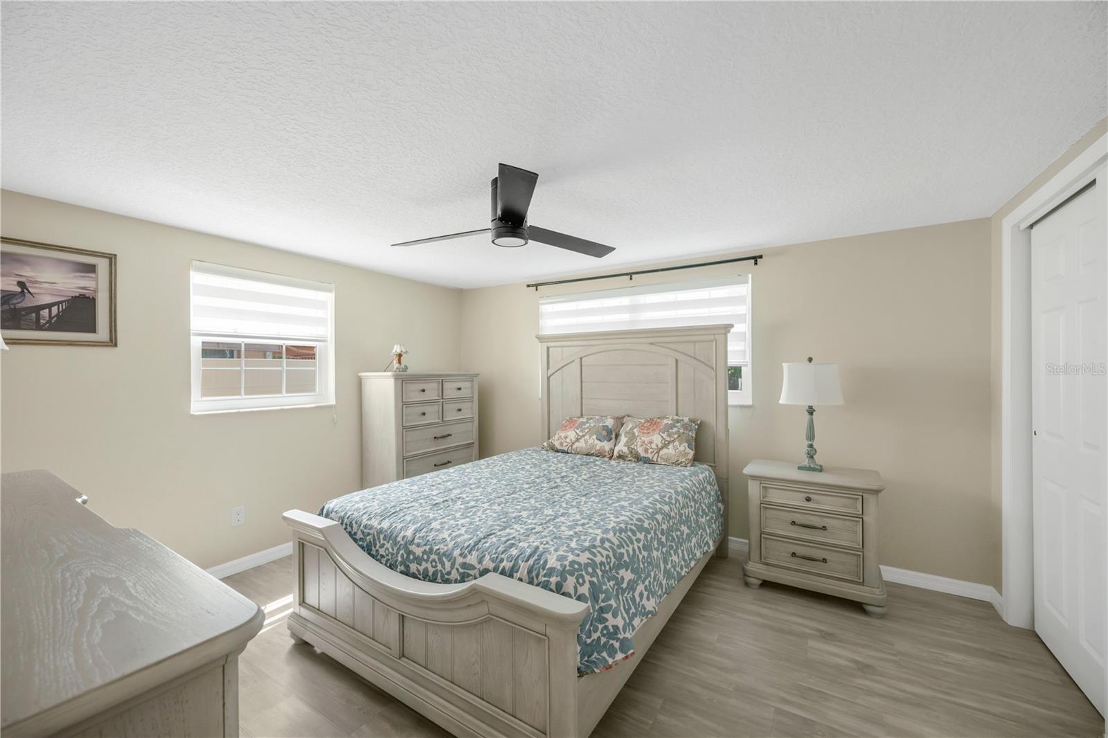 Image 36 of 65 For 7604 Hatteras Drive