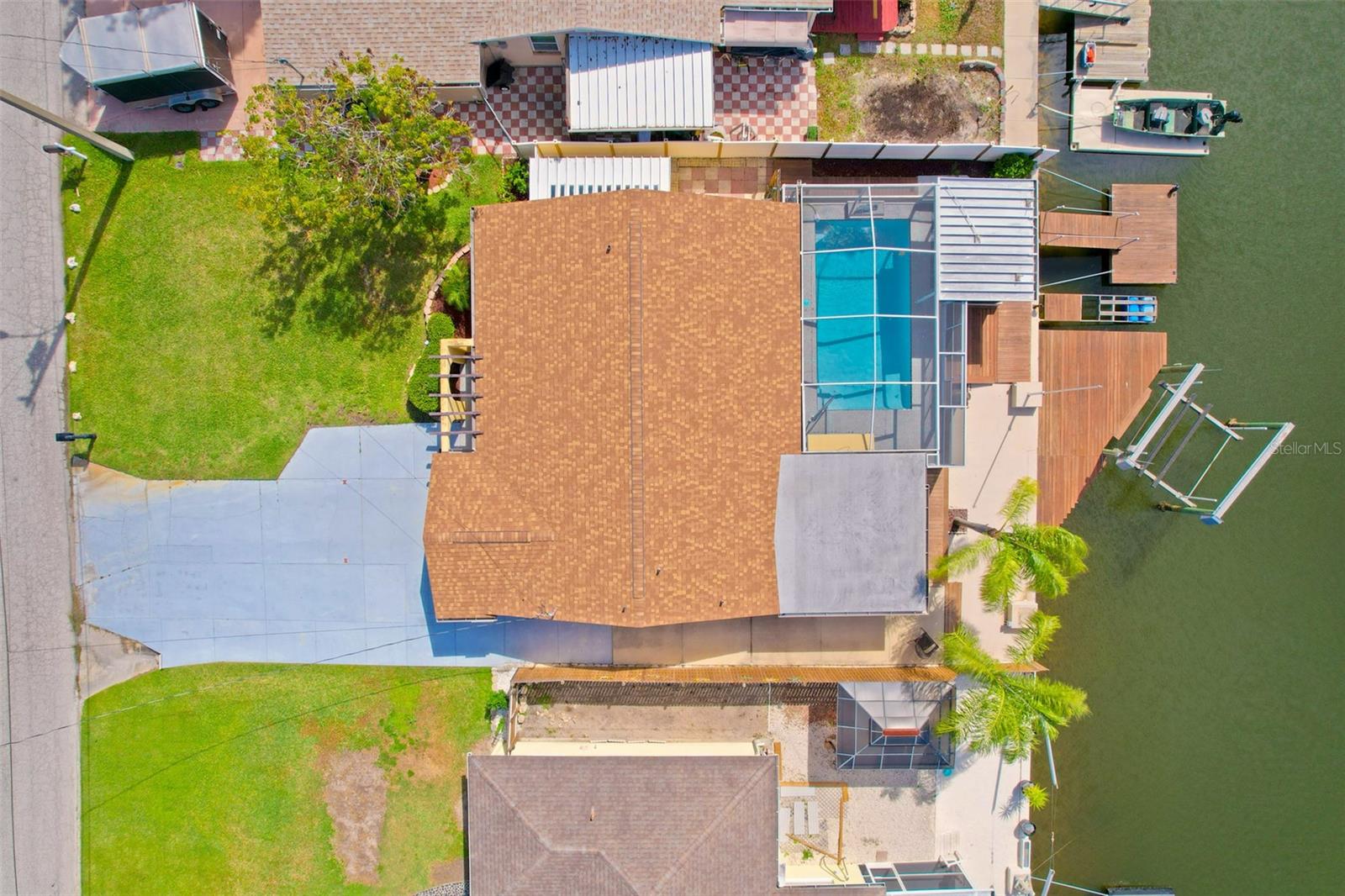 Image 51 of 65 For 7604 Hatteras Drive