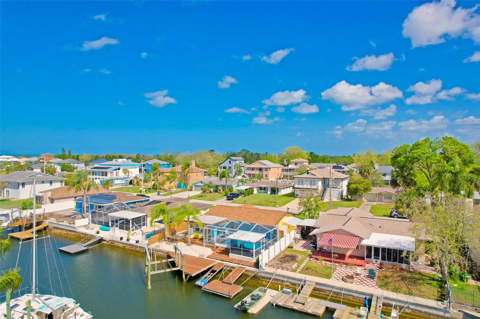 Image 60 of 65 For 7604 Hatteras Drive