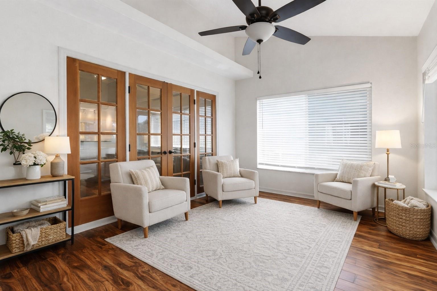 Image 18 of 33 For 13614 Lake Point Drive S