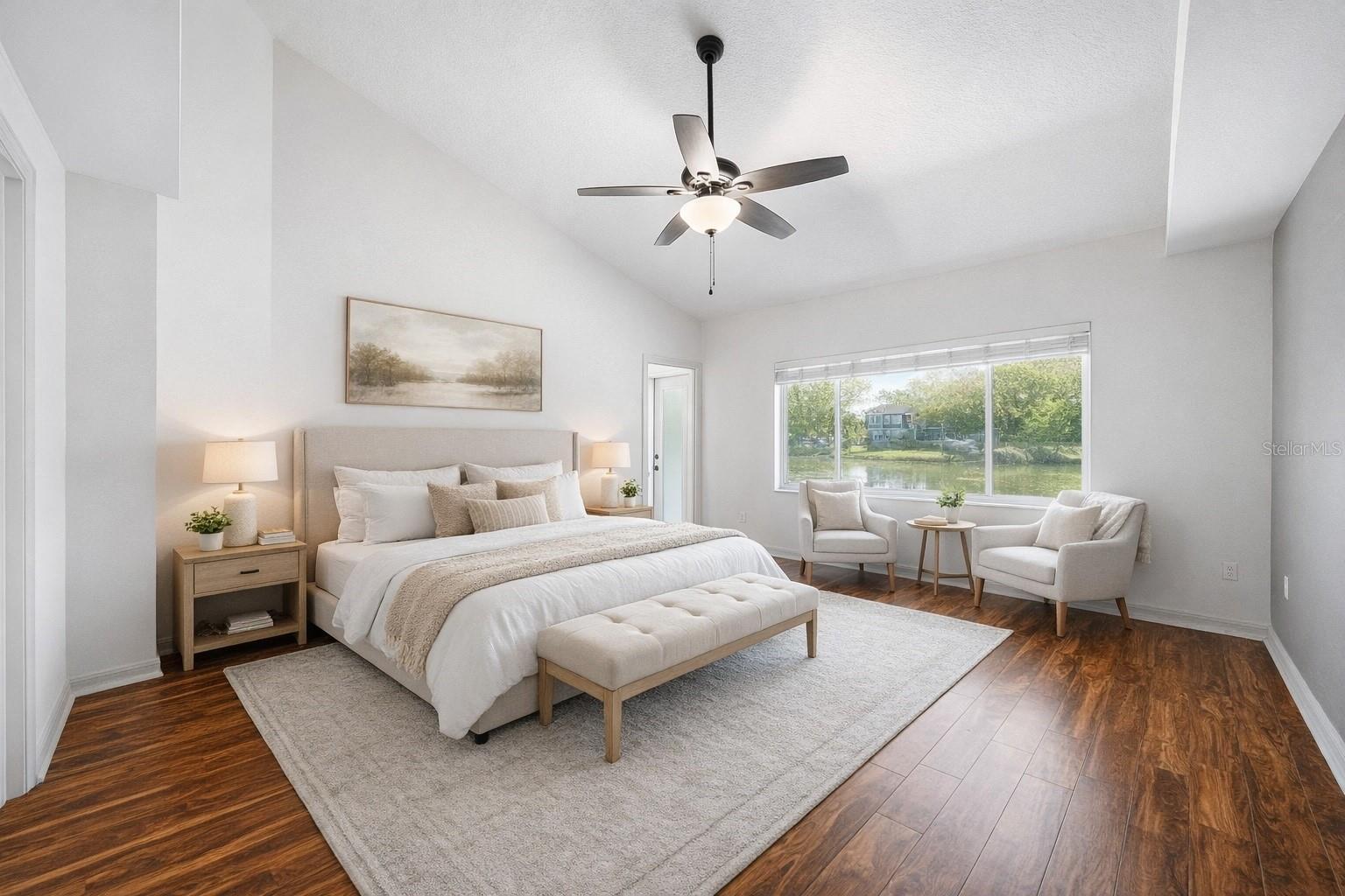 Image 22 of 33 For 13614 Lake Point Drive S