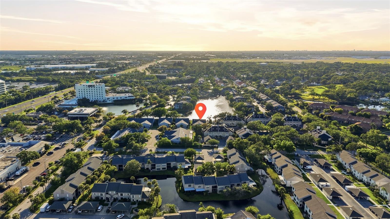 Image 30 of 33 For 13614 Lake Point Drive S