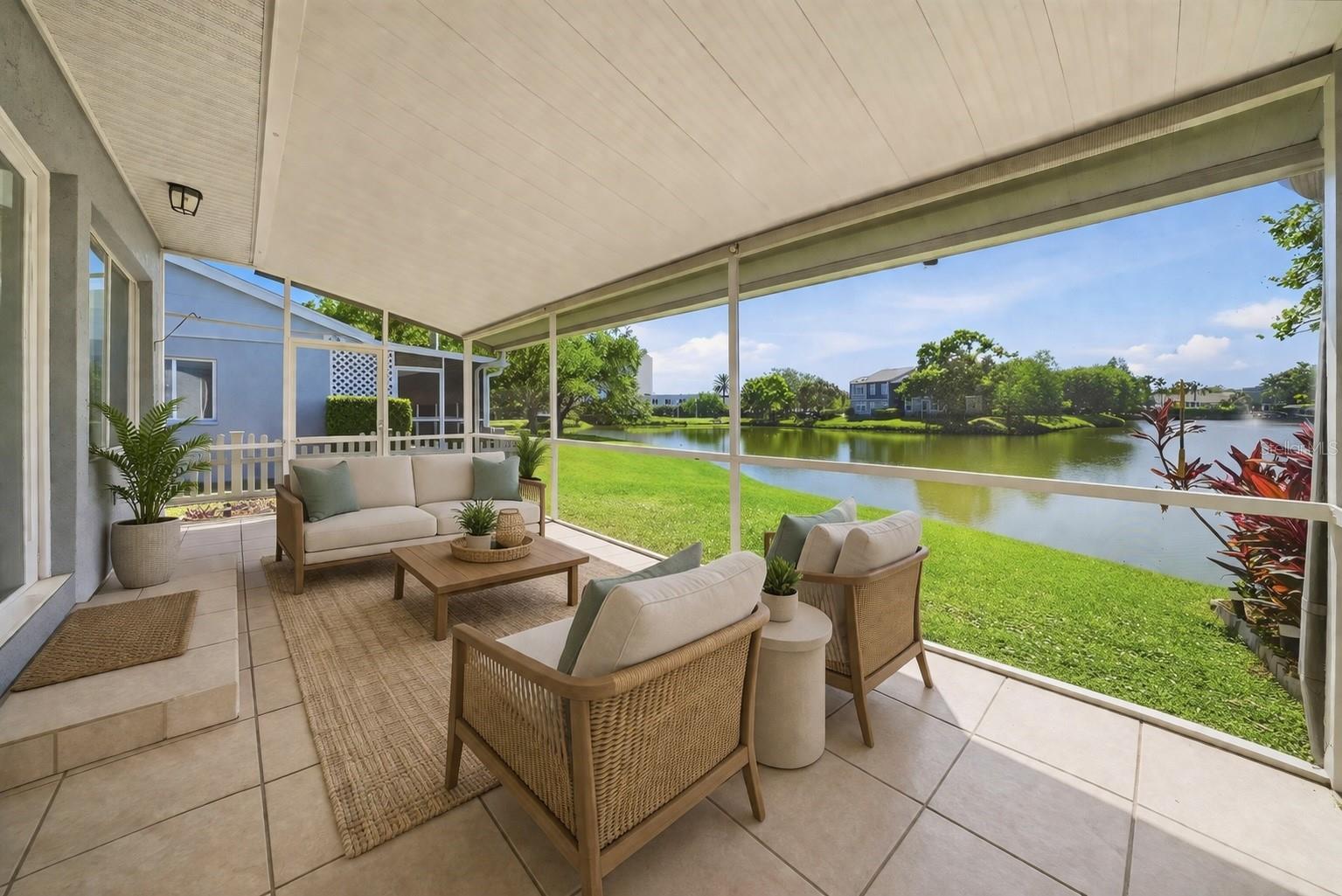 Image 4 of 33 For 13614 Lake Point Drive S