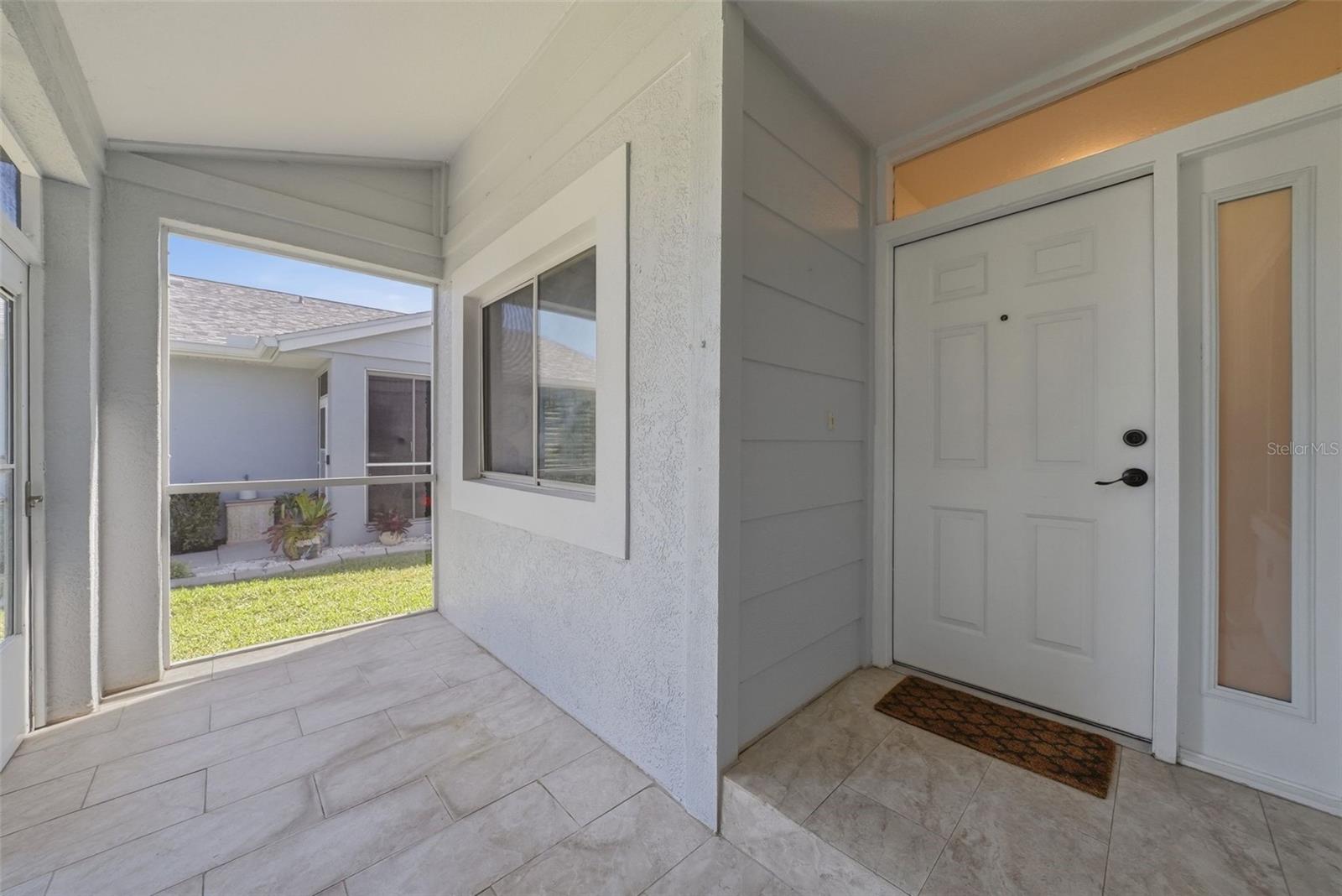 Image 6 of 33 For 13614 Lake Point Drive S