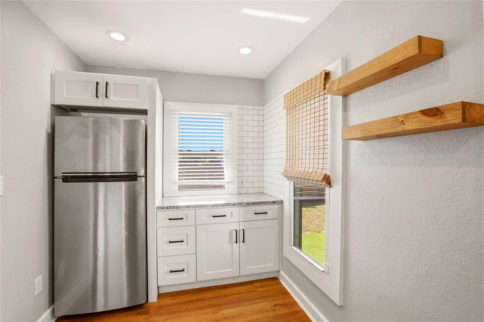 Image 16 of 33 For 4551 19th Avenue S