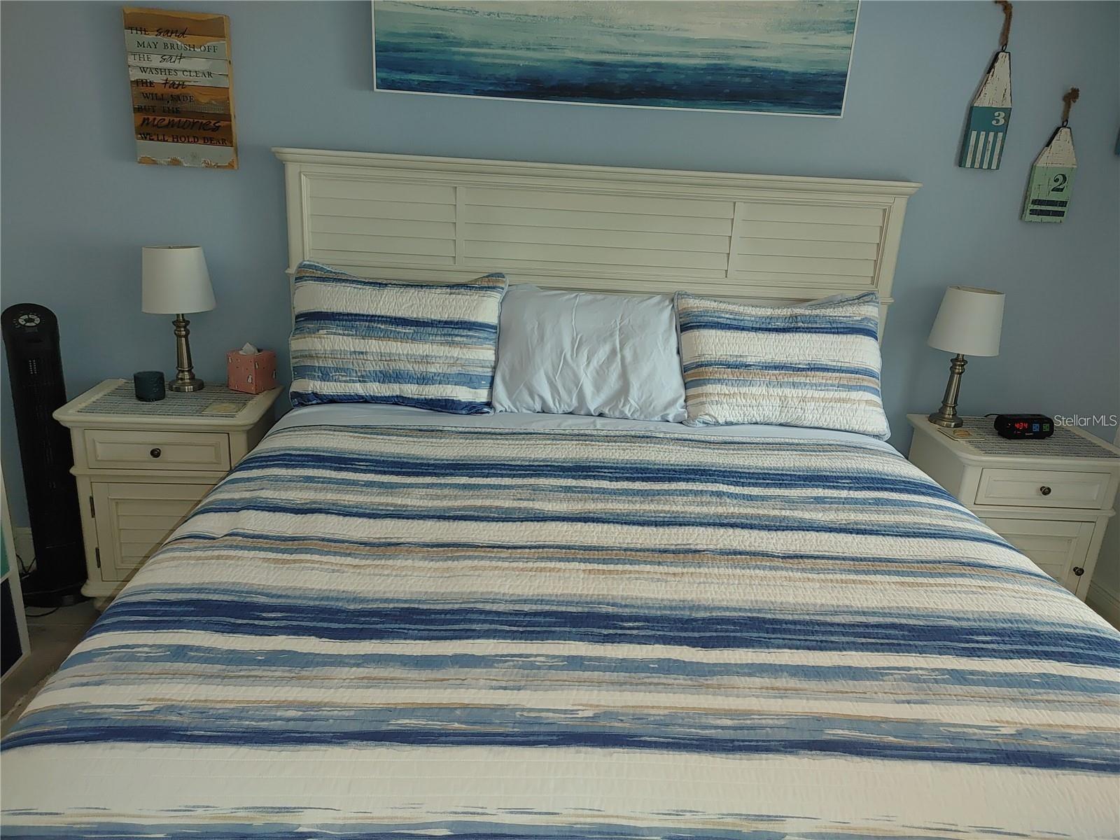 Image 9 of 14 For 1983 Abrico Drive H-13