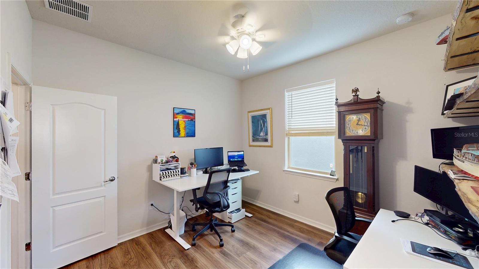 Image 16 of 93 For 18071 Fenders Way