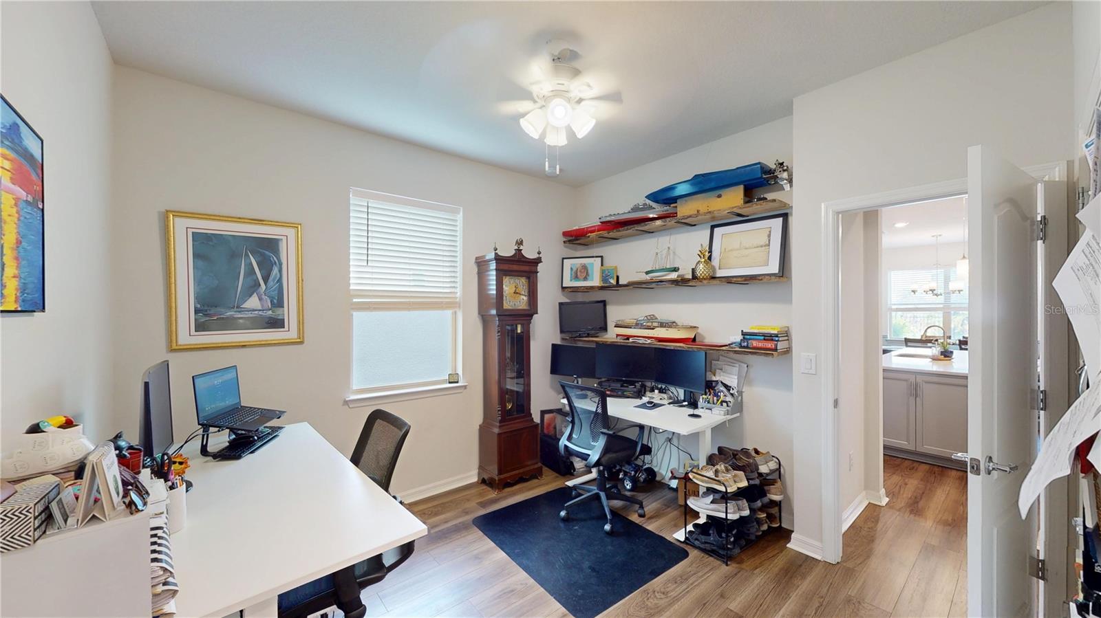 Image 18 of 93 For 18071 Fenders Way