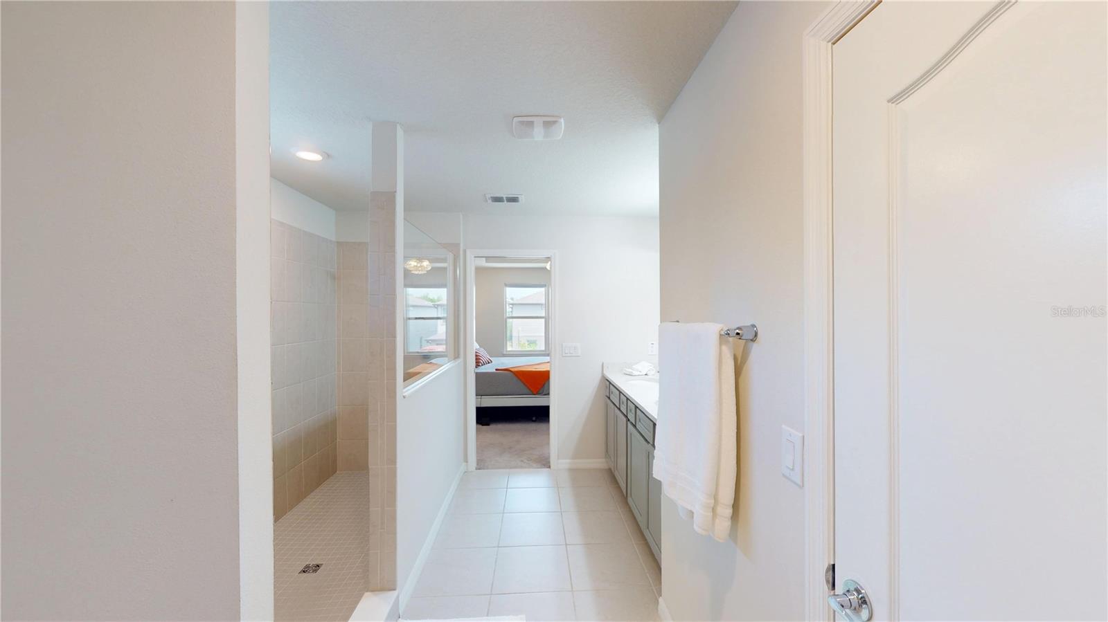 Image 30 of 93 For 18071 Fenders Way